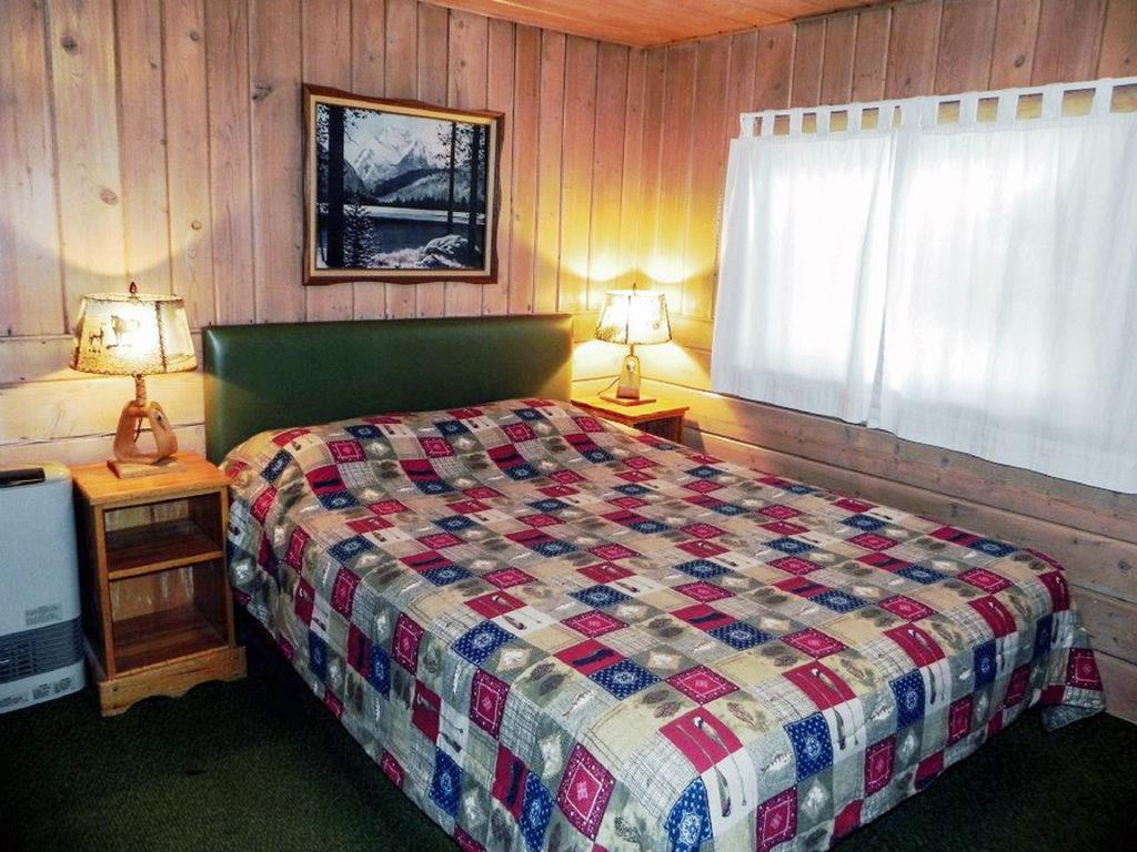 Sleepy Hollow Lodge Запад Йеллоустон Номер фото